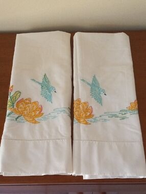 Embroidered Bird & Lotus Pillowcase Set Queen Size